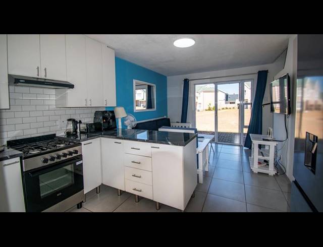 2 BEDROOM APARTMENT FOR SALE IN MARINA MARTINIQUE